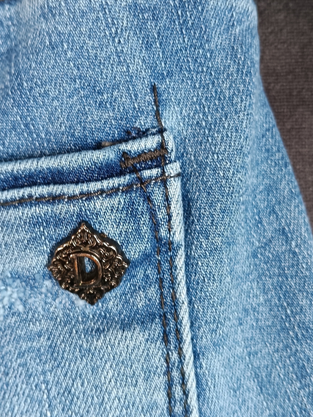Democracy Light Blue Flare Jeans - Straight Leg Denim Ab-Solution - Picture 4 of 7